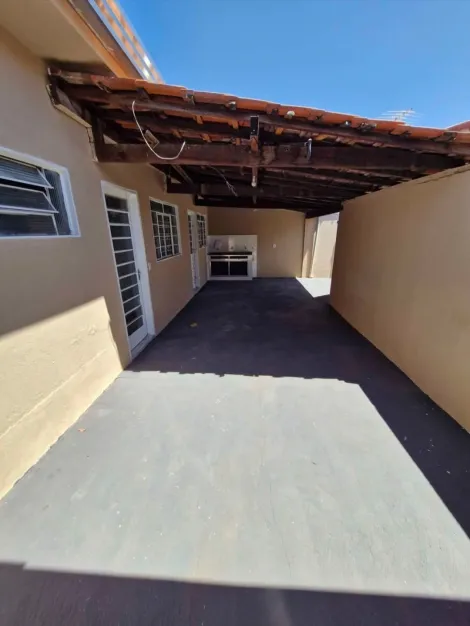 Alugar Casa / Padr&atilde;o em S&atilde;o Jos&eacute; do Rio Preto R$ 950,00 - Foto 7