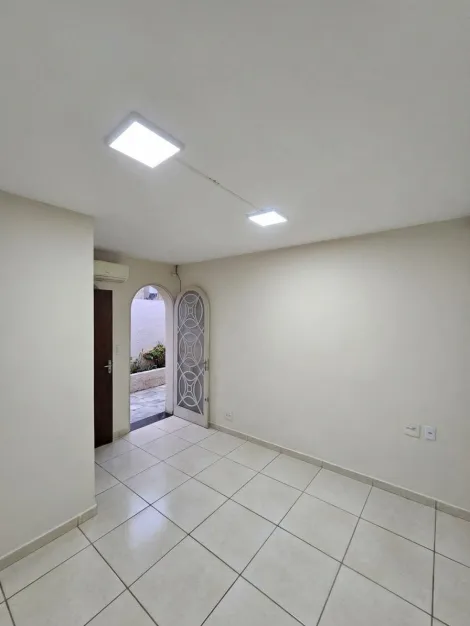 Alugar Comercial / Sal&atilde;o em S&atilde;o Jos&eacute; do Rio Preto R$ 2.500,00 - Foto 3