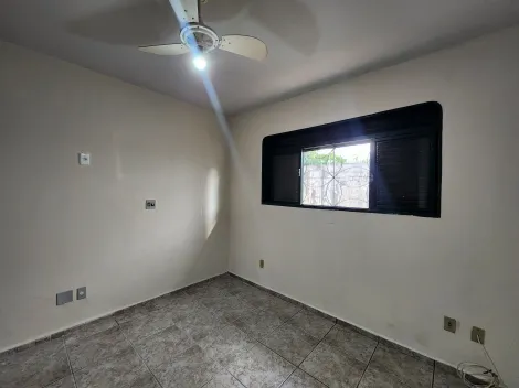 Alugar Casa / Padr&atilde;o em S&atilde;o Jos&eacute; do Rio Preto R$ 2.000,00 - Foto 9