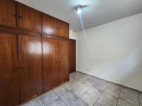 Alugar Casa / Padr&atilde;o em S&atilde;o Jos&eacute; do Rio Preto R$ 2.000,00 - Foto 13