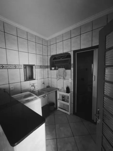 Alugar Casa / Padr&atilde;o em S&atilde;o Jos&eacute; do Rio Preto R$ 1.300,00 - Foto 18