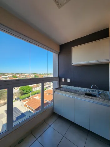 Alugar Apartamento / Padr&atilde;o em S&atilde;o Jos&eacute; do Rio Preto R$ 2.750,00 - Foto 4