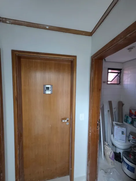 Alugar Comercial / Sala em S&atilde;o Jos&eacute; do Rio Preto R$ 1.200,00 - Foto 7