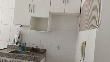 Alugar Apartamento / Padr&atilde;o em S&atilde;o Jos&eacute; do Rio Preto. apenas R$ 240.000,00