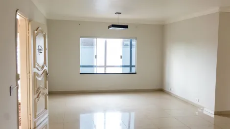 Alugar Comercial / Casa Comercial em S&atilde;o Jos&eacute; do Rio Preto. apenas R$ 12.400,00