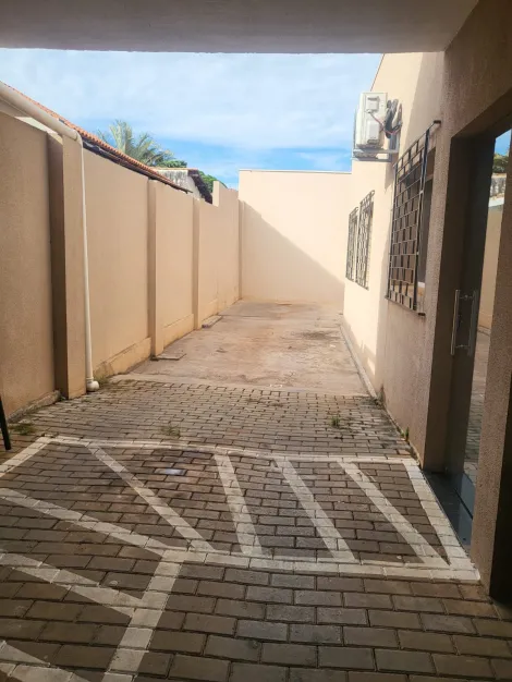 Alugar Comercial / Casa Comercial em S&atilde;o Jos&eacute; do Rio Preto R$ 5.000,00 - Foto 9