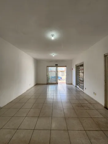 Alugar Comercial / Sal&atilde;o em S&atilde;o Jos&eacute; do Rio Preto R$ 2.000,00 - Foto 2