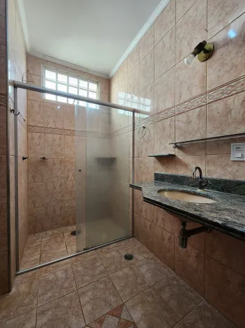 Alugar Casa / Padr&atilde;o em S&atilde;o Jos&eacute; do Rio Preto R$ 4.000,00 - Foto 11