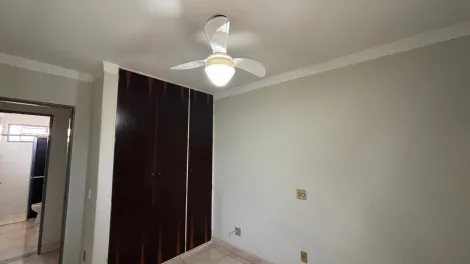 Alugar Apartamento / Padr&atilde;o em S&atilde;o Jos&eacute; do Rio Preto R$ 1.600,00 - Foto 11
