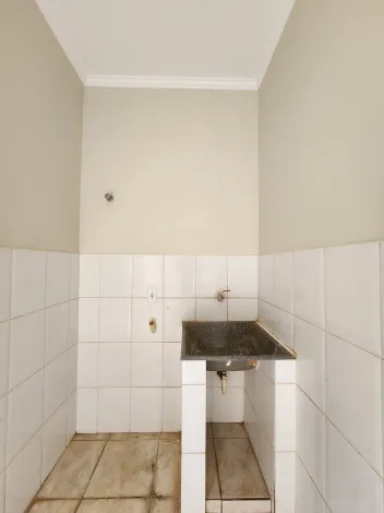 Alugar Casa / Padr&atilde;o em S&atilde;o Jos&eacute; do Rio Preto R$ 1.900,00 - Foto 13