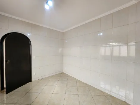 Alugar Casa / Padr&atilde;o em S&atilde;o Jos&eacute; do Rio Preto R$ 3.700,00 - Foto 6