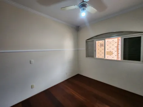 Alugar Casa / Padr&atilde;o em S&atilde;o Jos&eacute; do Rio Preto R$ 3.700,00 - Foto 11