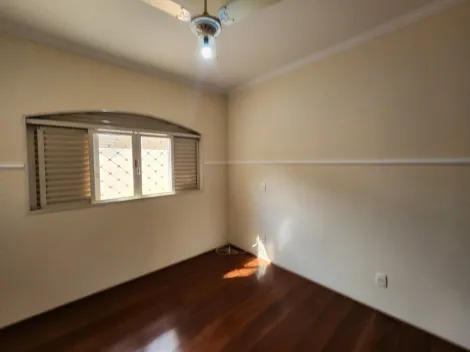 Alugar Casa / Padr&atilde;o em S&atilde;o Jos&eacute; do Rio Preto R$ 3.700,00 - Foto 14