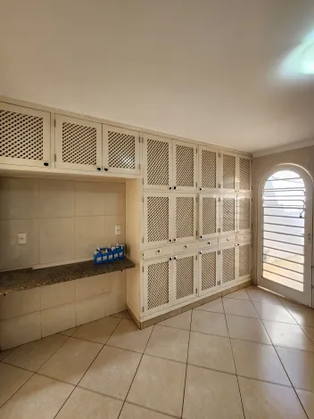 Alugar Casa / Padr&atilde;o em S&atilde;o Jos&eacute; do Rio Preto R$ 3.700,00 - Foto 20