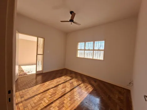 Alugar Casa / Padr&atilde;o em S&atilde;o Jos&eacute; do Rio Preto R$ 1.900,00 - Foto 3