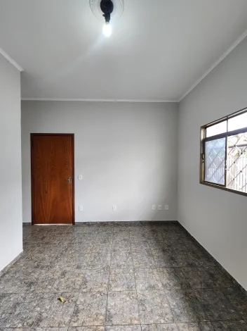 Alugar Casa / Padr&atilde;o em S&atilde;o Jos&eacute; do Rio Preto R$ 2.500,00 - Foto 3