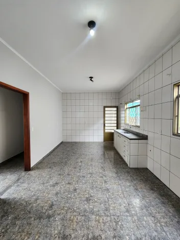 Alugar Casa / Padr&atilde;o em S&atilde;o Jos&eacute; do Rio Preto R$ 2.500,00 - Foto 4