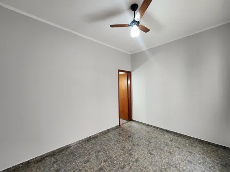 Alugar Casa / Padr&atilde;o em S&atilde;o Jos&eacute; do Rio Preto R$ 2.500,00 - Foto 6