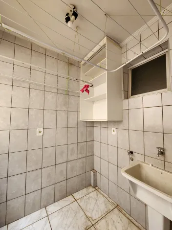 Alugar Apartamento / Padr&atilde;o em S&atilde;o Jos&eacute; do Rio Preto R$ 850,00 - Foto 14