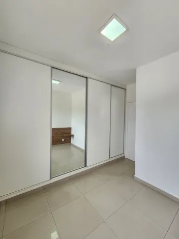 Alugar Apartamento / Padr&atilde;o em S&atilde;o Jos&eacute; do Rio Preto R$ 2.200,00 - Foto 8