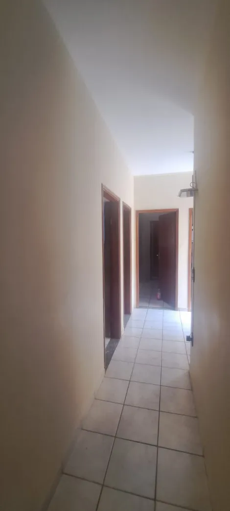 Alugar Casa / Padr&atilde;o em S&atilde;o Jos&eacute; do Rio Preto R$ 1.055,52 - Foto 8