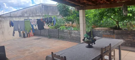 Alugar Casa / Padr&atilde;o em S&atilde;o Jos&eacute; do Rio Preto R$ 1.055,52 - Foto 13