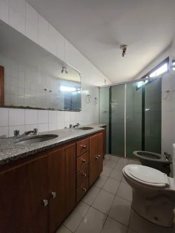Alugar Apartamento / Padr&atilde;o em S&atilde;o Jos&eacute; do Rio Preto R$ 1.800,00 - Foto 10