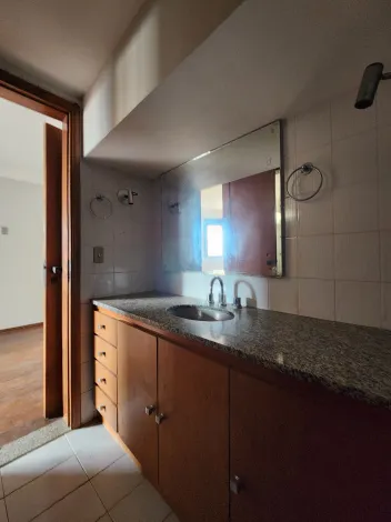 Alugar Apartamento / Padr&atilde;o em S&atilde;o Jos&eacute; do Rio Preto R$ 1.800,00 - Foto 13