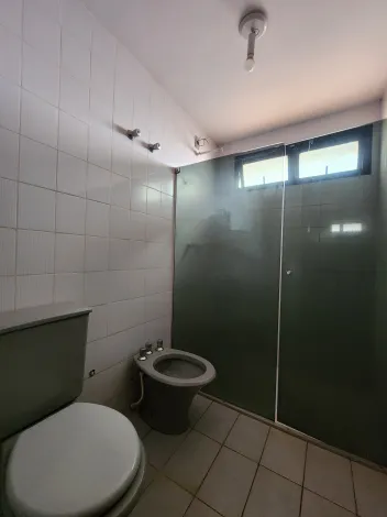 Alugar Apartamento / Padr&atilde;o em S&atilde;o Jos&eacute; do Rio Preto R$ 1.800,00 - Foto 14
