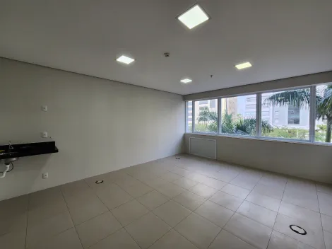 Alugar Comercial / Sala em S&atilde;o Jos&eacute; do Rio Preto. apenas R$ 1.800,00