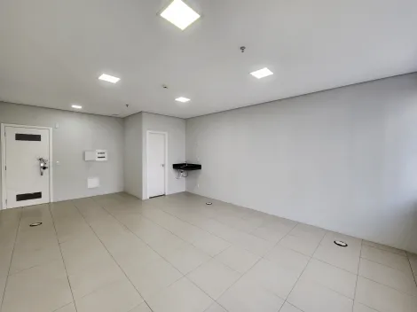 Alugar Comercial / Sala em S&atilde;o Jos&eacute; do Rio Preto R$ 1.800,00 - Foto 2
