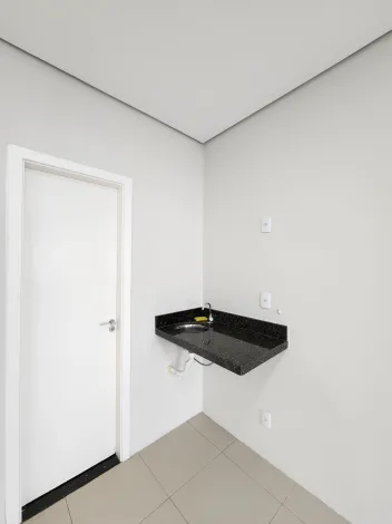 Alugar Comercial / Sala em S&atilde;o Jos&eacute; do Rio Preto R$ 1.800,00 - Foto 4