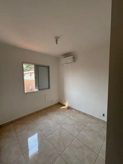 Alugar Casa / Condom&iacute;nio em S&atilde;o Jos&eacute; do Rio Preto R$ 2.900,00 - Foto 9