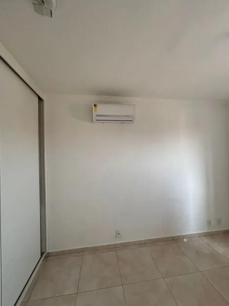 Alugar Casa / Condom&iacute;nio em S&atilde;o Jos&eacute; do Rio Preto R$ 2.900,00 - Foto 11