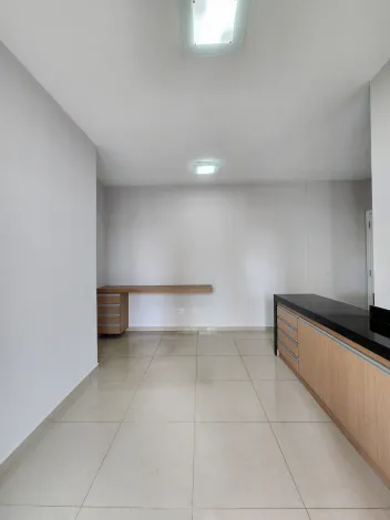 Alugar Apartamento / Padr&atilde;o em S&atilde;o Jos&eacute; do Rio Preto R$ 1.600,00 - Foto 3
