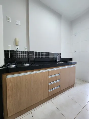 Alugar Apartamento / Padr&atilde;o em S&atilde;o Jos&eacute; do Rio Preto R$ 1.600,00 - Foto 5