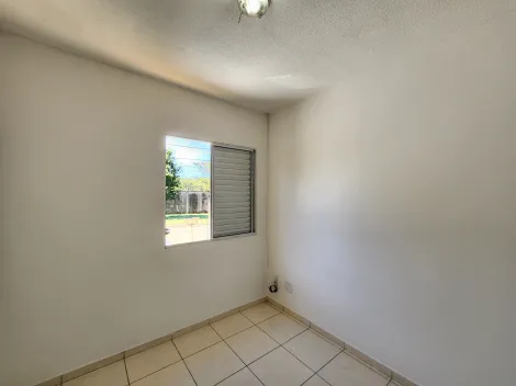 Alugar Casa / Condom&iacute;nio em S&atilde;o Jos&eacute; do Rio Preto R$ 1.800,00 - Foto 6
