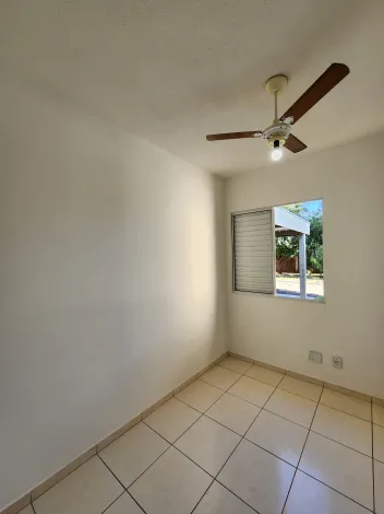 Alugar Casa / Condom&iacute;nio em S&atilde;o Jos&eacute; do Rio Preto R$ 1.800,00 - Foto 9