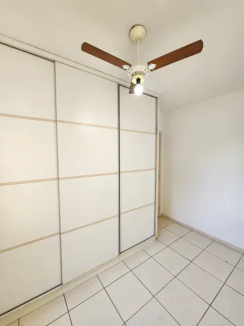 Alugar Casa / Condom&iacute;nio em S&atilde;o Jos&eacute; do Rio Preto R$ 1.800,00 - Foto 10