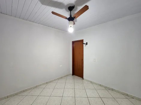 Alugar Casa / Padr&atilde;o em S&atilde;o Jos&eacute; do Rio Preto R$ 1.400,00 - Foto 7