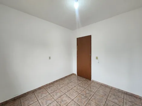 Alugar Casa / Padr&atilde;o em S&atilde;o Jos&eacute; do Rio Preto R$ 650,00 - Foto 5