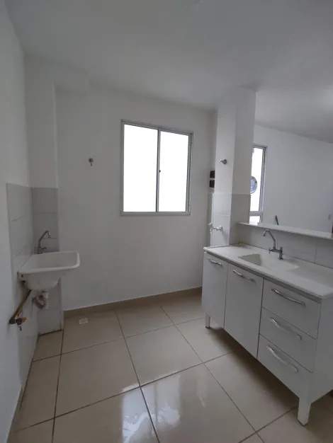 Alugar Apartamento / Padr&atilde;o em S&atilde;o Jos&eacute; do Rio Preto R$ 1.200,00 - Foto 2