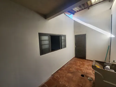 Alugar Apartamento / Padr&atilde;o em S&atilde;o Jos&eacute; do Rio Preto R$ 1.200,00 - Foto 3