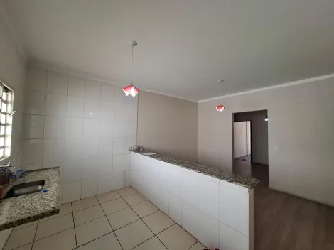 Alugar Casa / Padr&atilde;o em S&atilde;o Jos&eacute; do Rio Preto R$ 1.800,00 - Foto 2