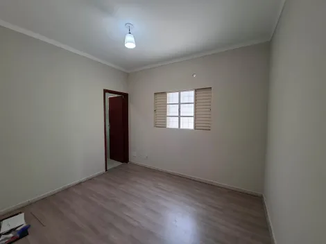 Alugar Casa / Padr&atilde;o em S&atilde;o Jos&eacute; do Rio Preto R$ 1.800,00 - Foto 9