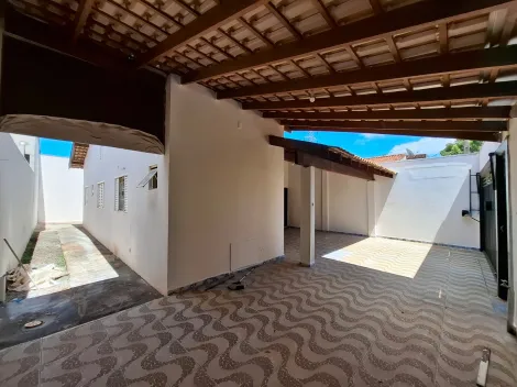 Alugar Casa / Padr&atilde;o em S&atilde;o Jos&eacute; do Rio Preto R$ 1.800,00 - Foto 17