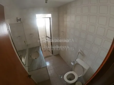 Alugar Apartamento / Padr&atilde;o em S&atilde;o Jos&eacute; do Rio Preto R$ 1.003,89 - Foto 10