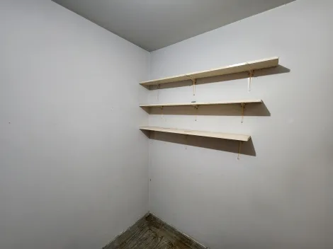Alugar Apartamento / Padr&atilde;o em S&atilde;o Jos&eacute; do Rio Preto R$ 1.300,00 - Foto 5