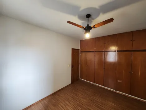 Alugar Apartamento / Padr&atilde;o em S&atilde;o Jos&eacute; do Rio Preto R$ 1.300,00 - Foto 19