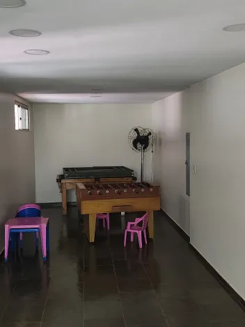 Alugar Apartamento / Padr&atilde;o em S&atilde;o Jos&eacute; do Rio Preto R$ 1.300,00 - Foto 21